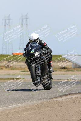 media/Apr-04-2022-TrackDaz (Mon) [[4aeec2b776]]/Group A/Session 4 (Wheelie Bump)/